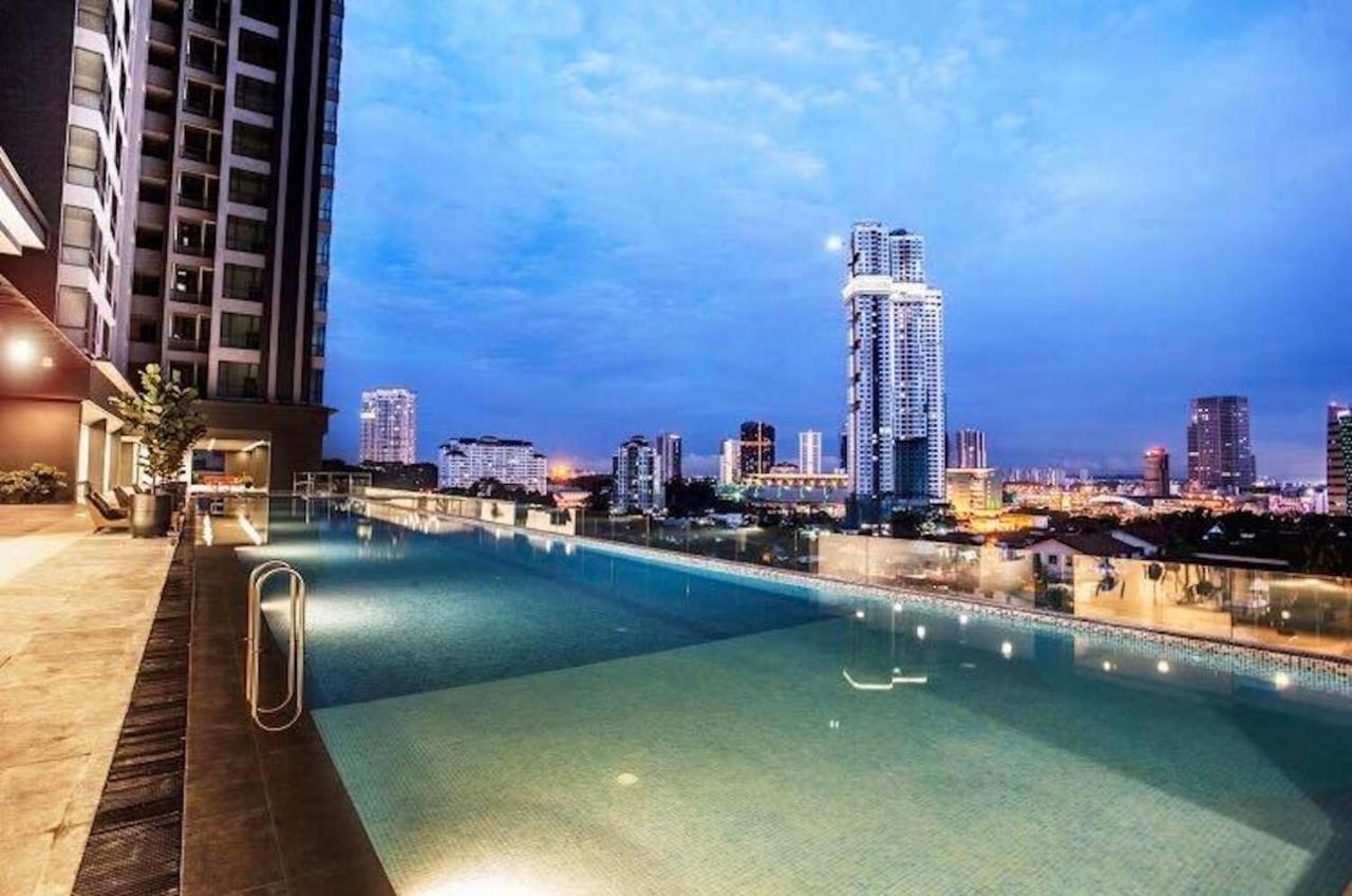 Sks Pavillion Residences By Beestay Management Johor Bahru Eksteriør bilde